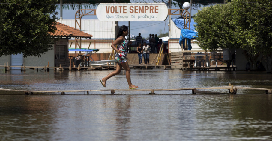 Advierten que las lluvias extremas y el cambio climático son causantes de nacimientos prematuros en la Amazonia