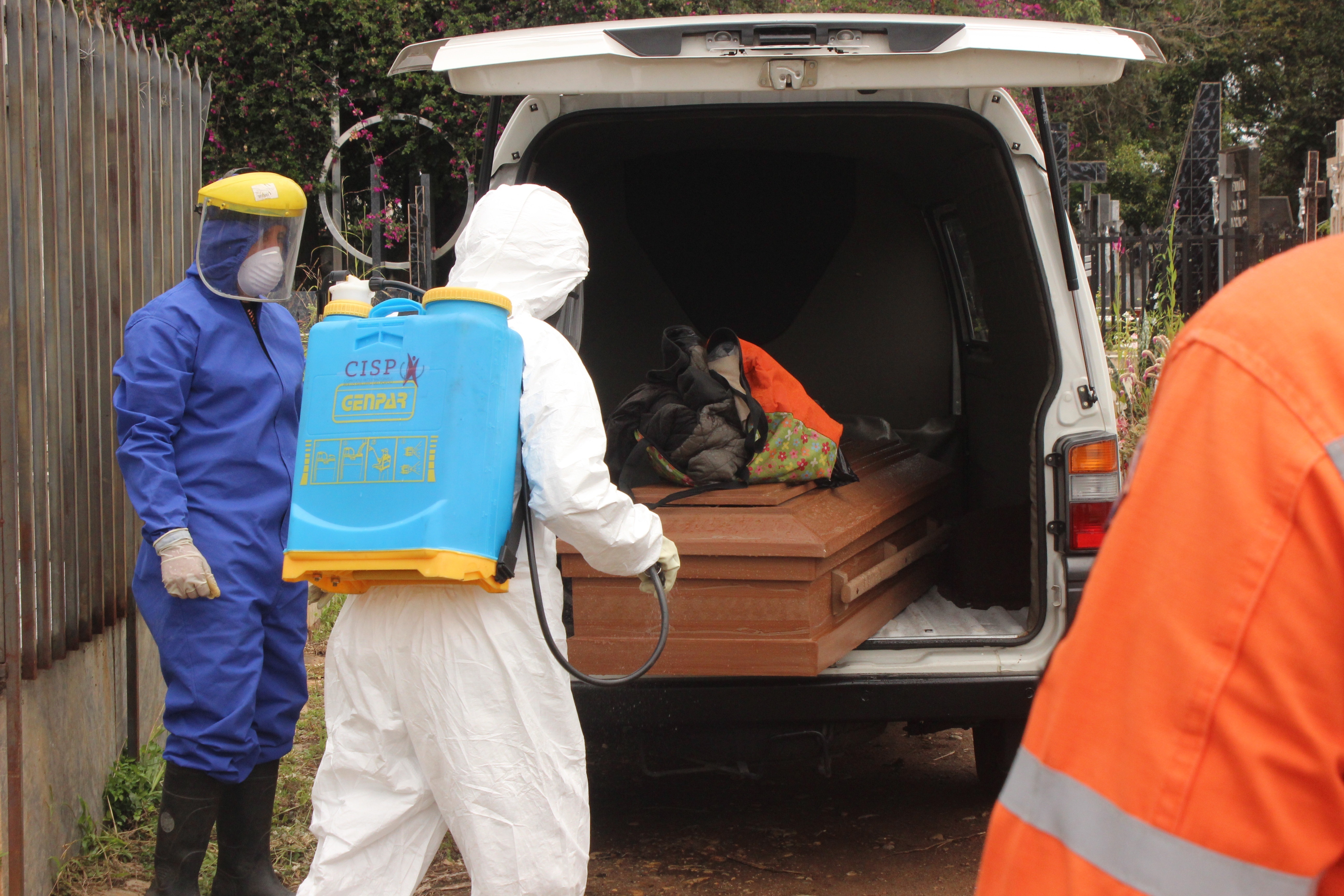 Las muertes por coronavirus aumentan sin control de la segunda ola en Venezuela