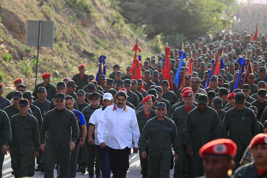 Nicolás Maduro ascenderá a 56 generales del Ejército (Lista)