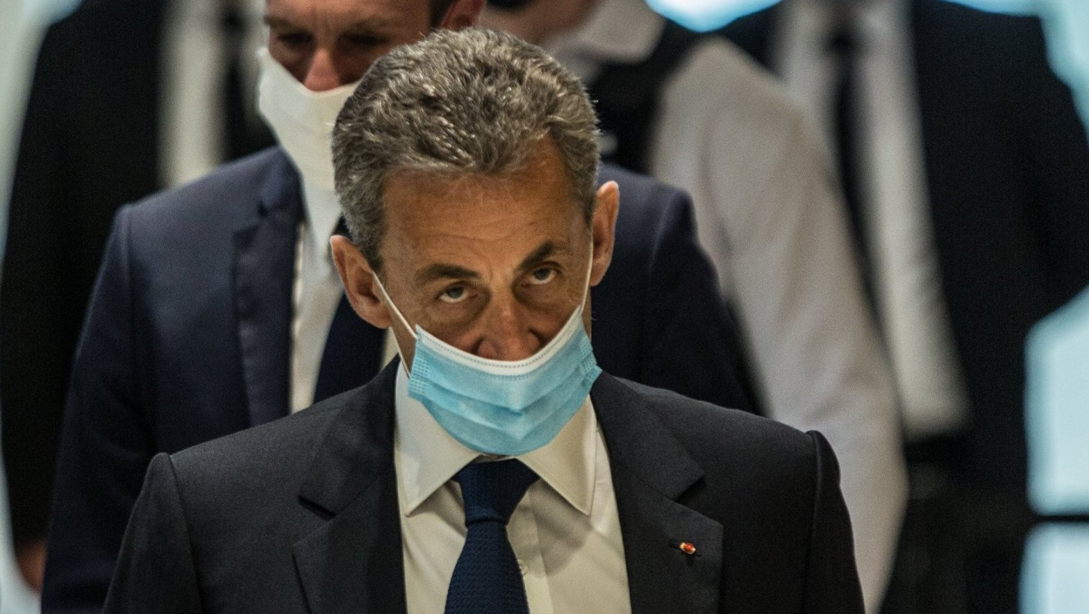 Fiscalía francesa pide seis meses de cárcel para expresidente Sarkozy por exceder gastos electorales