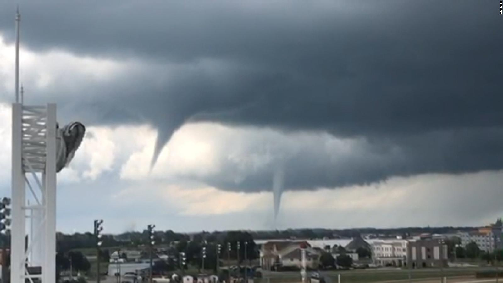 Al menos un muerto tras múltiples tormentas en el sur de EEUU