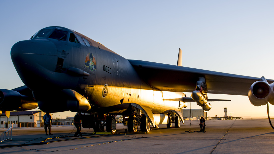 Falla un misil de la Fuerza Aérea de Estados Unidos