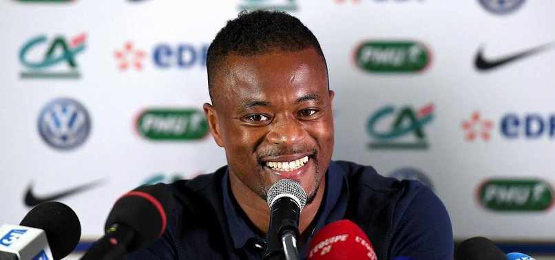 Lo mejor que verás hoy: El VIDEO de Patrice Evra saludando a los venezolanos, mientras canta “Me rehúso”