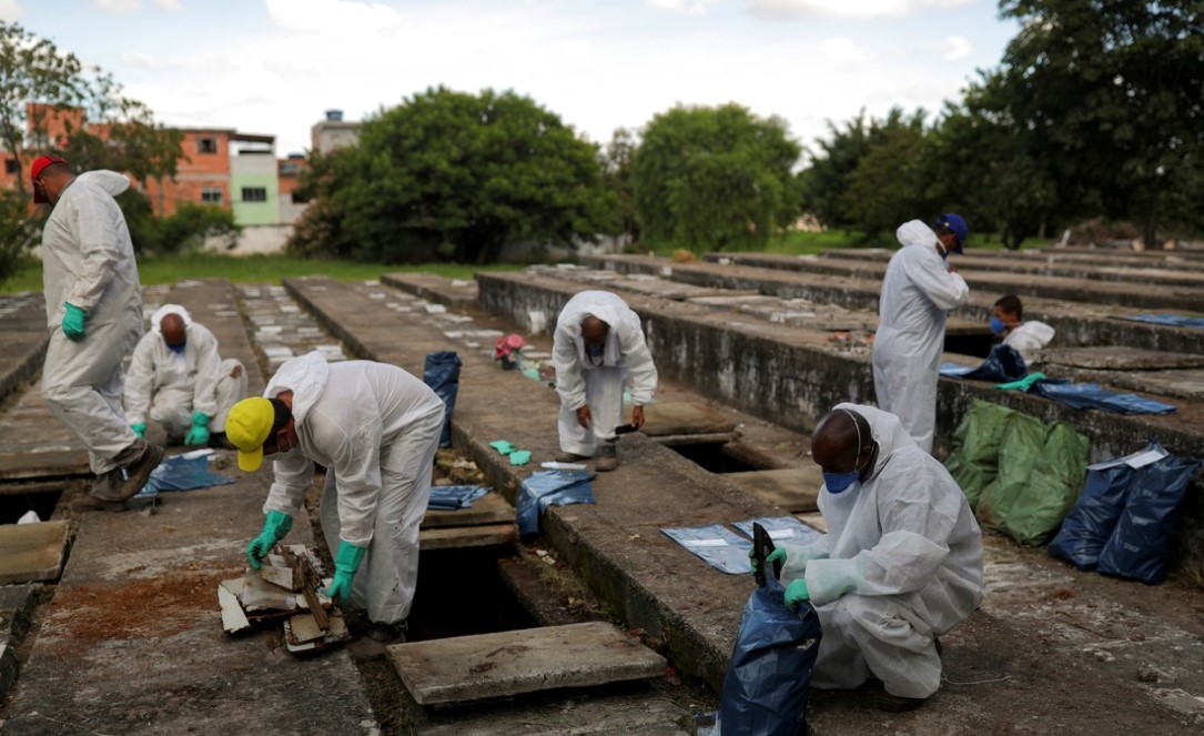 Pandemia sin control: Brasil rebasó las 380 mil muertes por Covid-19