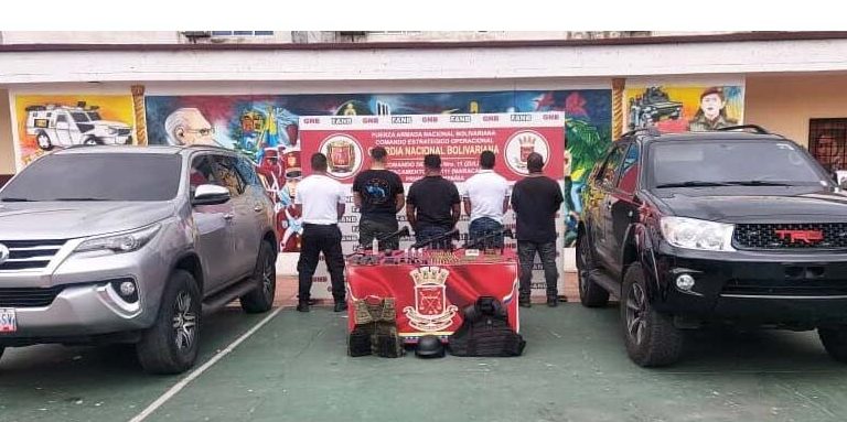 Capturan a cuatro detectives del Cicpc con armas de guerra y camionetas blindadas