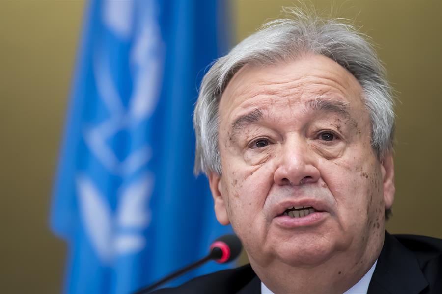 Guterres, profundamente preocupado, condenó el ataque terrorista en Kabul