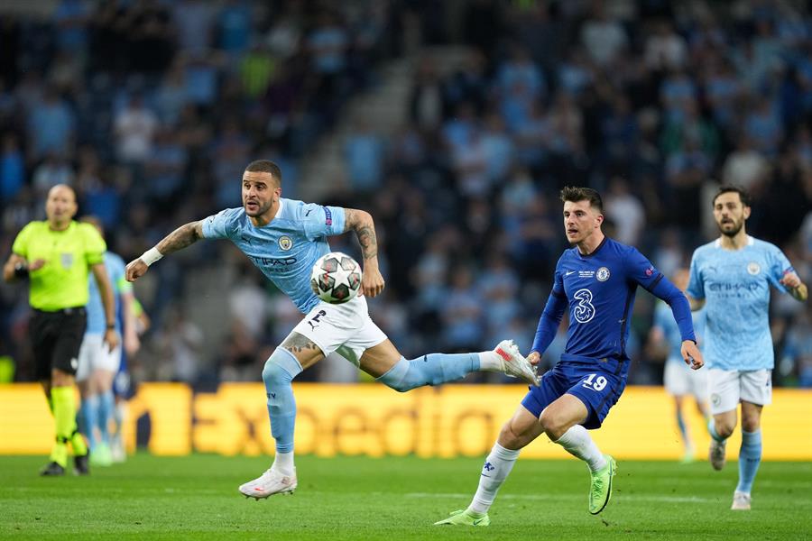 Mason Mount y un fantástico pase largo en la Champions a lo Kaká