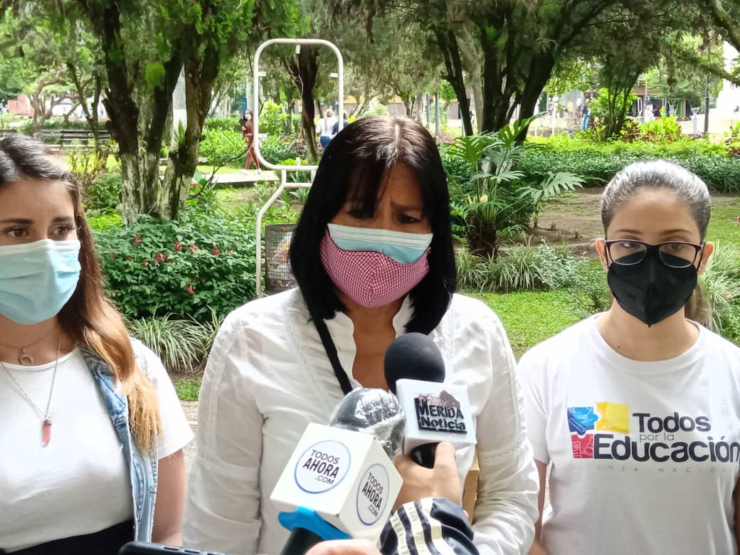 Mildred Carrero: Régimen de Maduro viola sistemáticamente el derecho a la educación