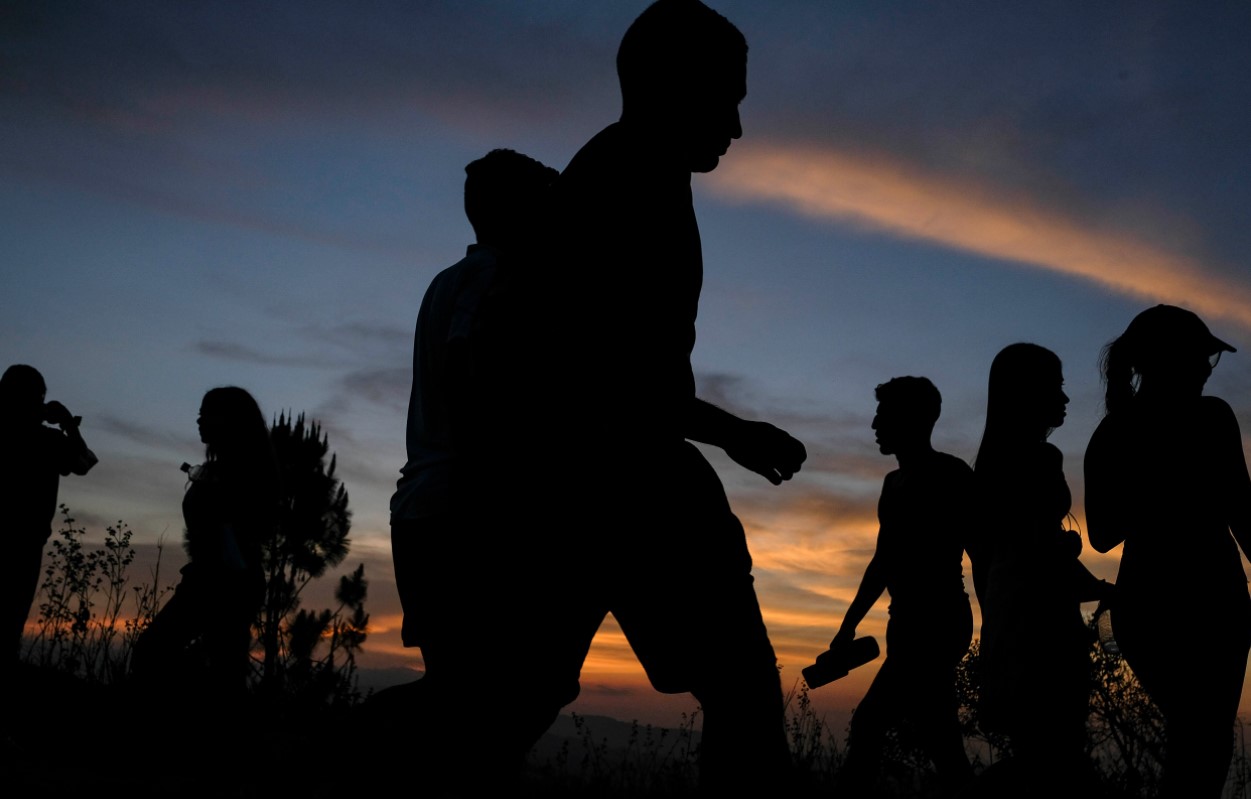 Las emociones de los venezolanos al borde del colapso, según informe