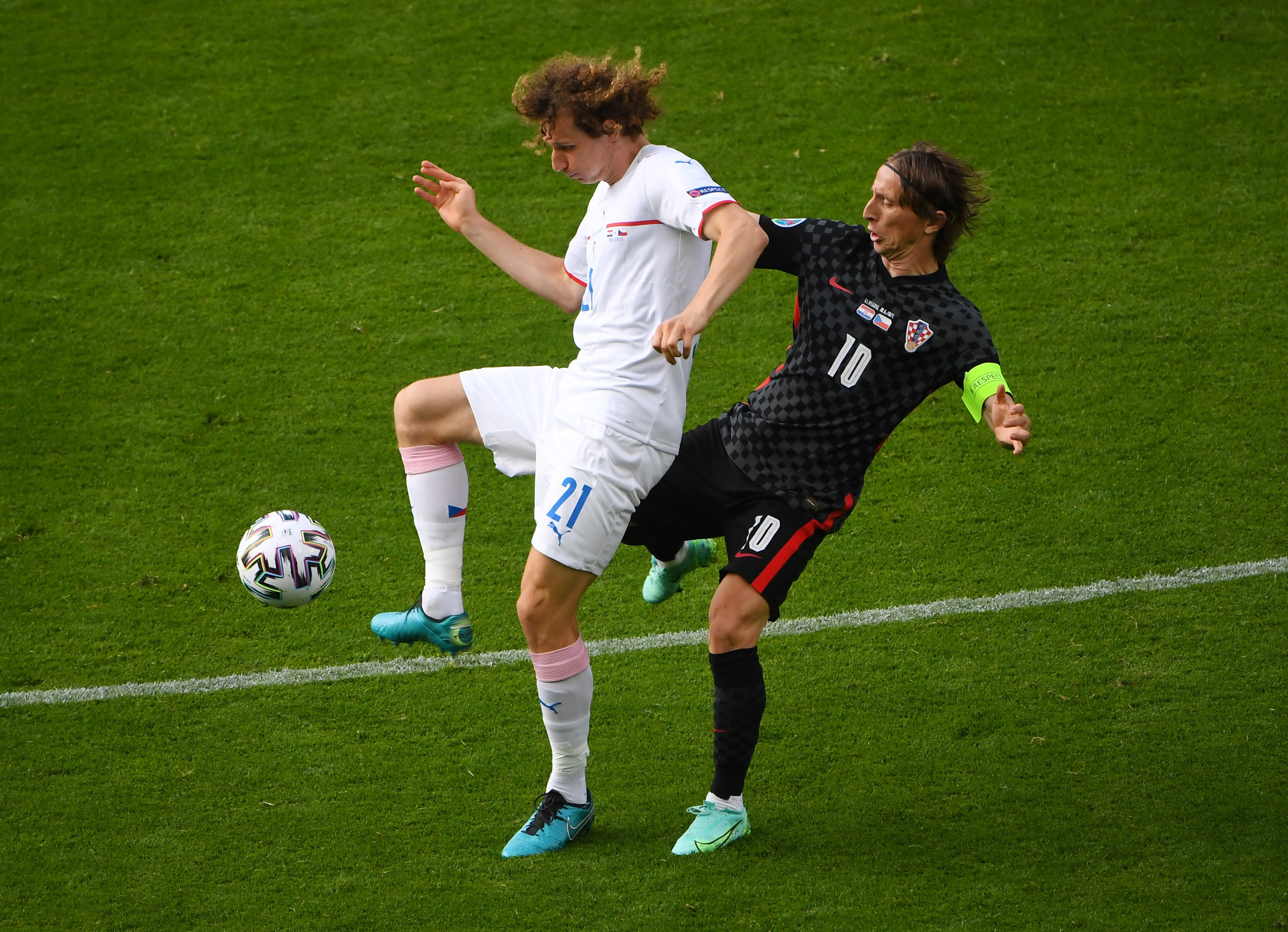 Croacia y República Checa empatan 1-1 en la Eurocopa