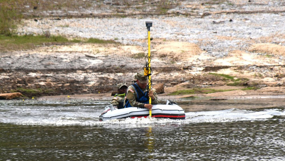 Hallaron en el fondo de un lago en California una avioneta que se estrelló hace más de 50 años