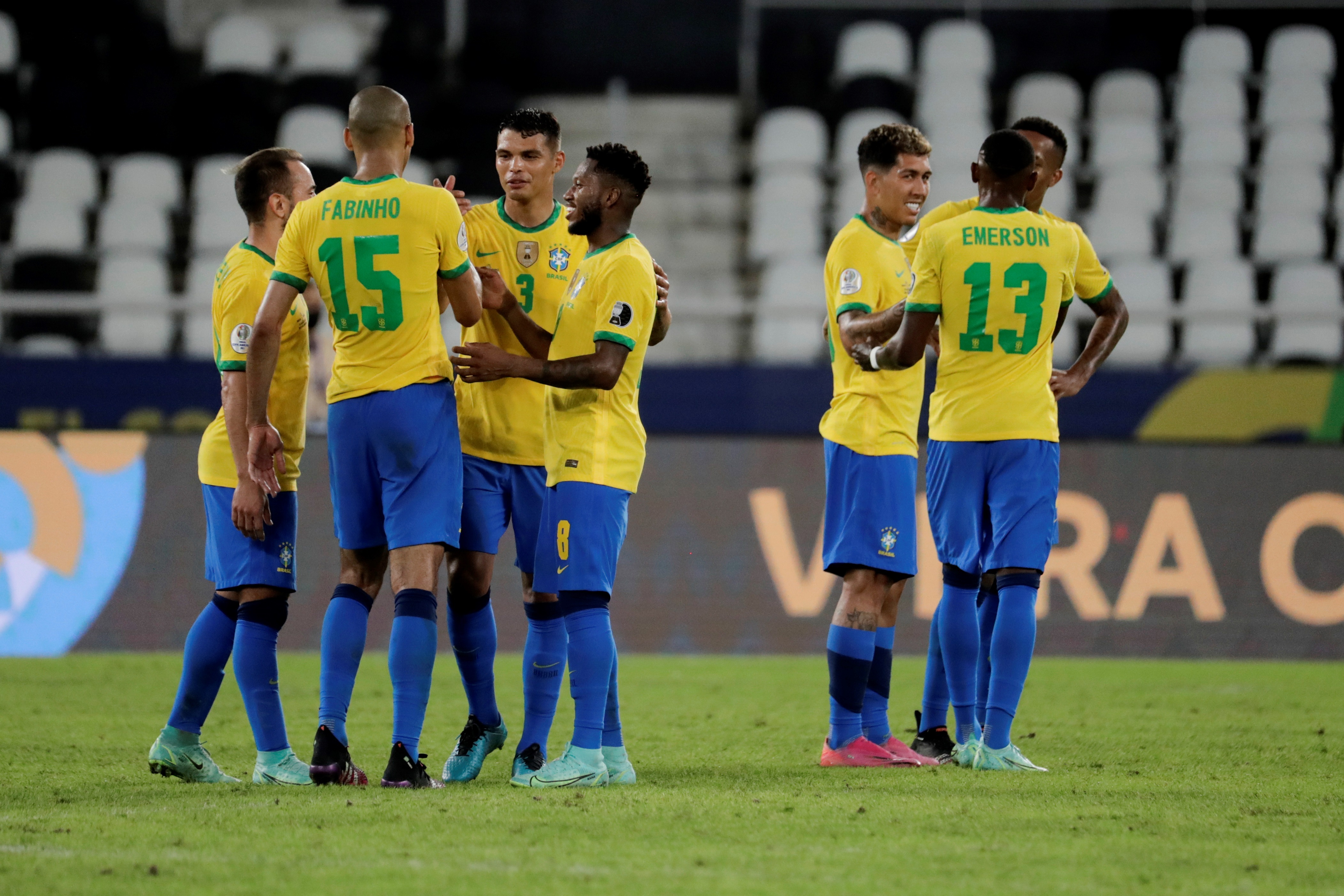 Brasil se metió en cuartos de Copa América tras golear a Perú