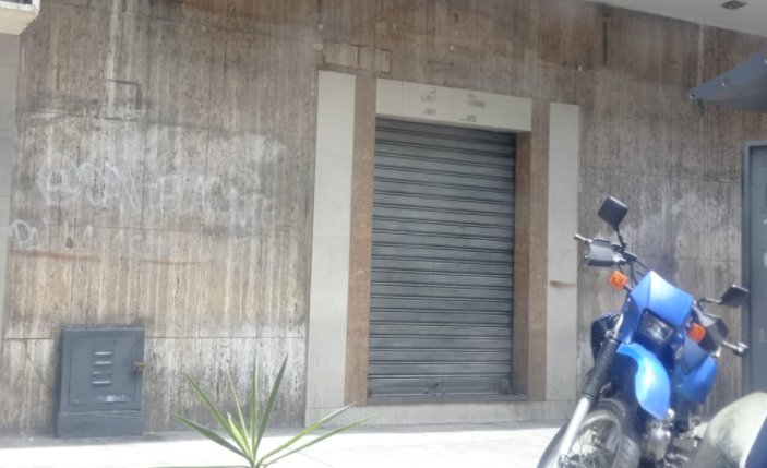 Vecinos de La Candelaria denunciaron otro intento de invasión en un local de la zona (FOTO)