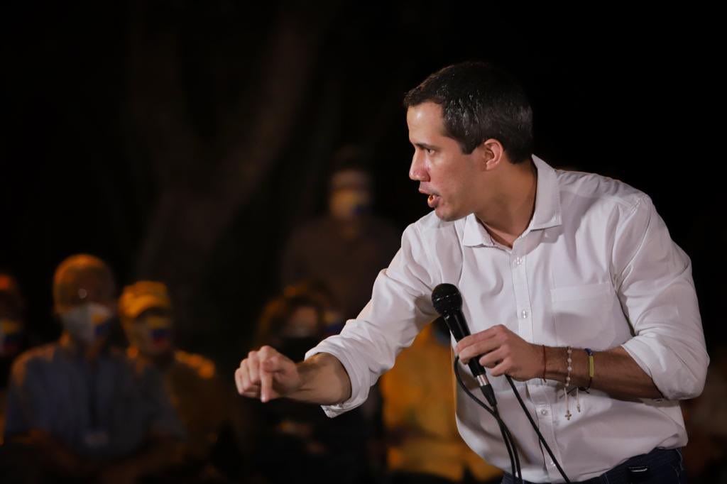 Caracas bajo zozobra por la guerra de bandas que Maduro armó: Guaidó tras nueva balacera en La Vega