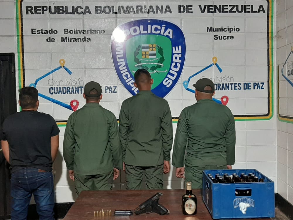 Presos tres sargentos de la GN y un conductor por andar bebiendo y disparando en Palo Verde