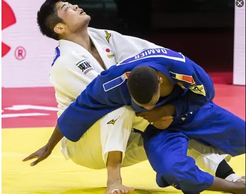 Murió niño tras ser golpeado varias veces por su entrenador en clase de judo