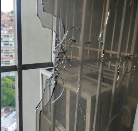 EN FOTOS: Así quedó un apartamento en El Paraíso en medio de la balacera #8Jul