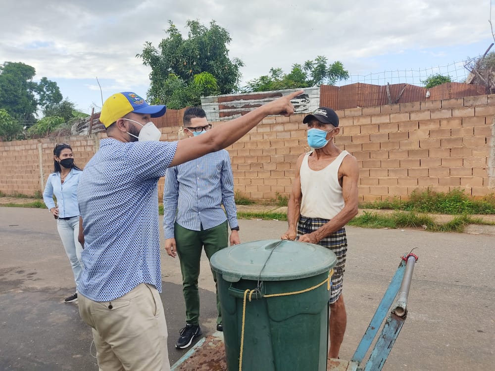 Al menos el 70% de los pobladores de Ciudad Bolívar pasan hasta 72 horas sin agua