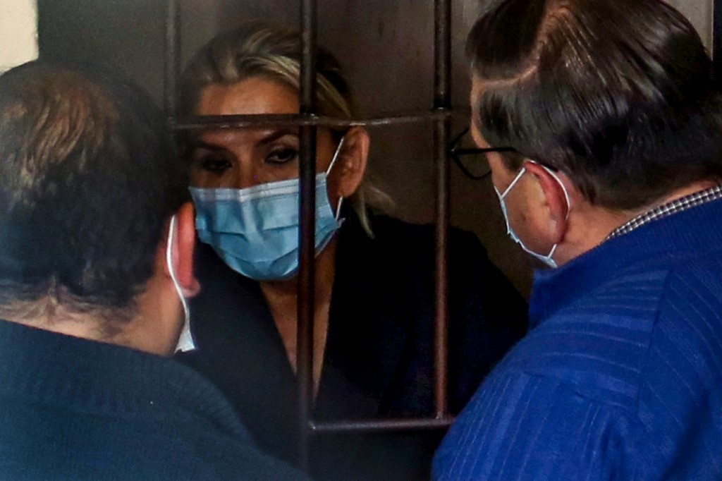 Jeanine Áñez se descompensó durante una audiencia en la que pedía su libertad