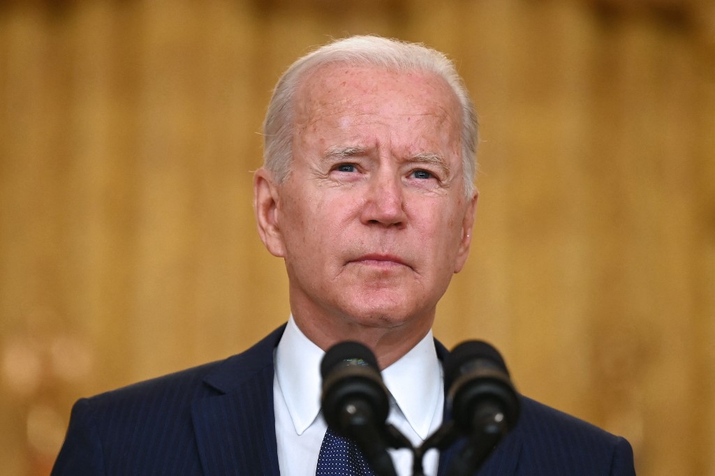 Biden retrasó desclasificación de los documentos del asesinato de Kennedy