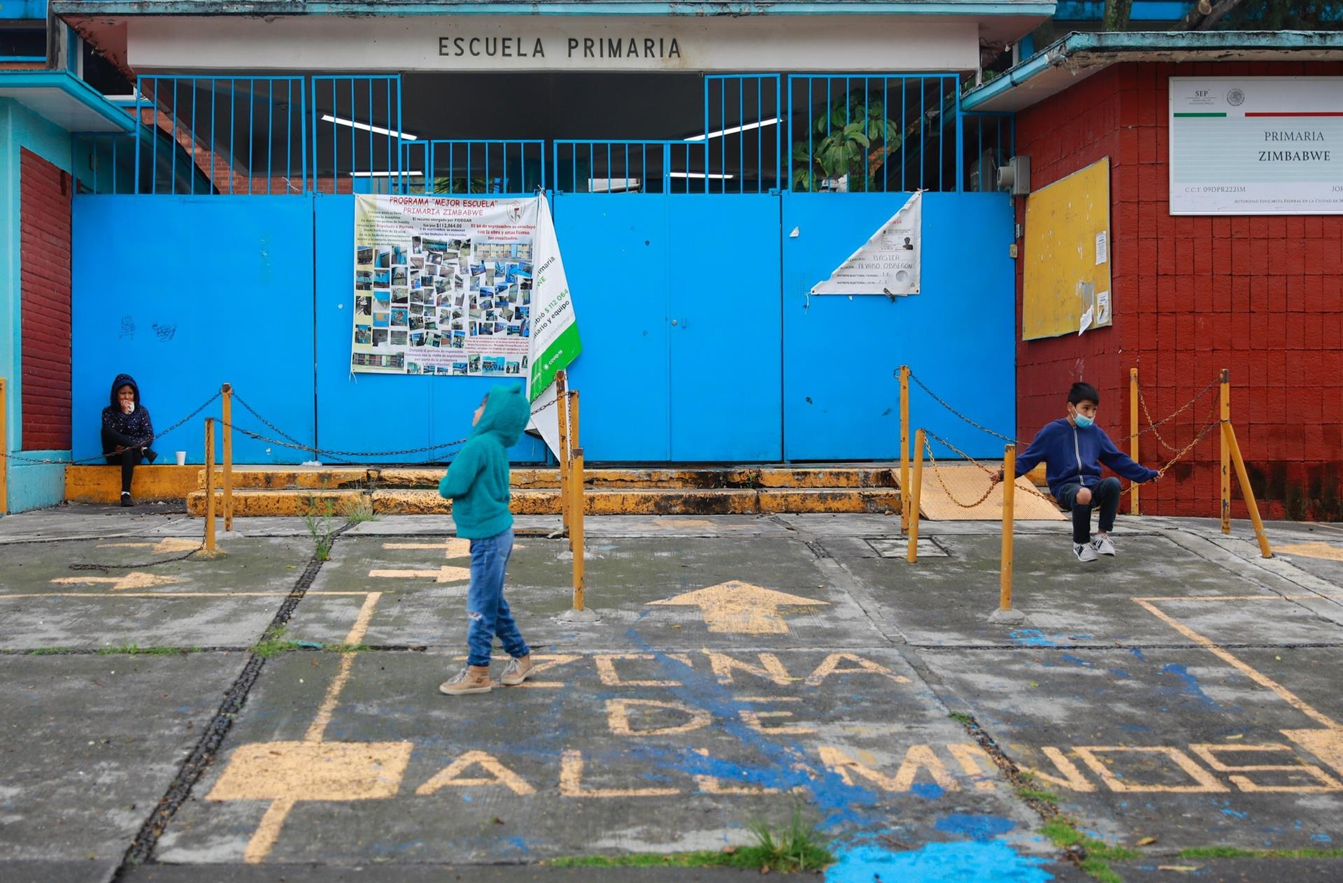 Gobierno mexicano insiste en que regreso a clases presenciales es “inminente”