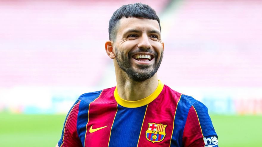 El Barcelona inscribió a Agüero en La Liga, tras rebajas de sueldo de Busquets y Alba