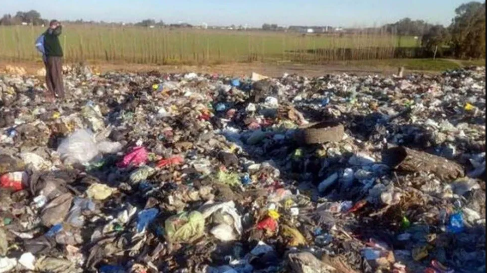 El macabro caso de una bebé argentina tirada en una bolsa de basura, donde murió asfixiada