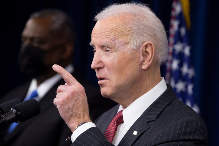 Biden pedirá al Congreso de EEUU bajar el precio de los medicamentos con récipe