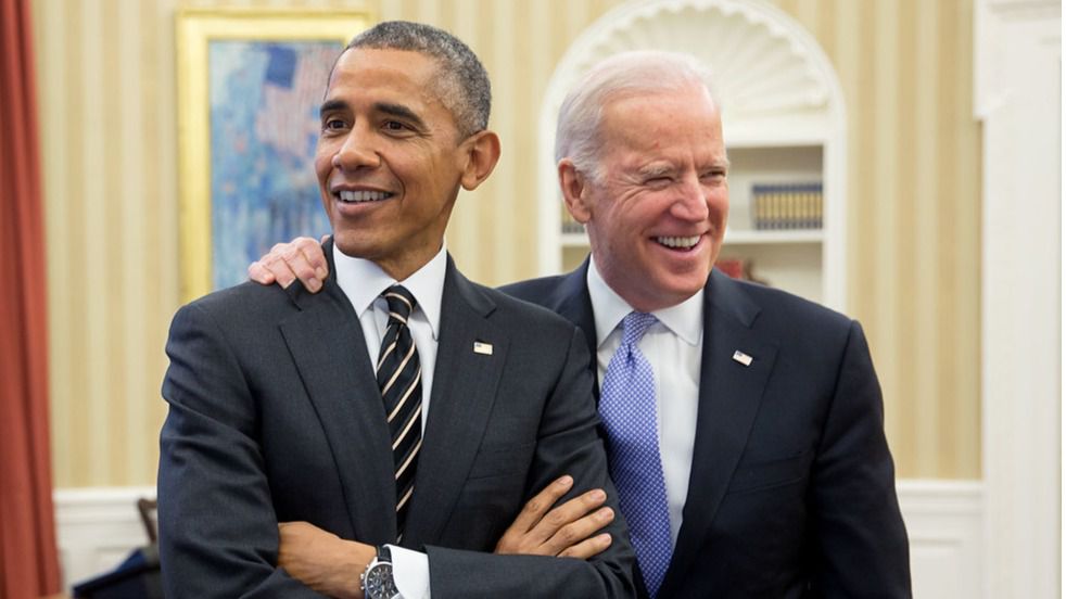 Obama cree que Biden debe reconsiderar el futuro de su candidatura