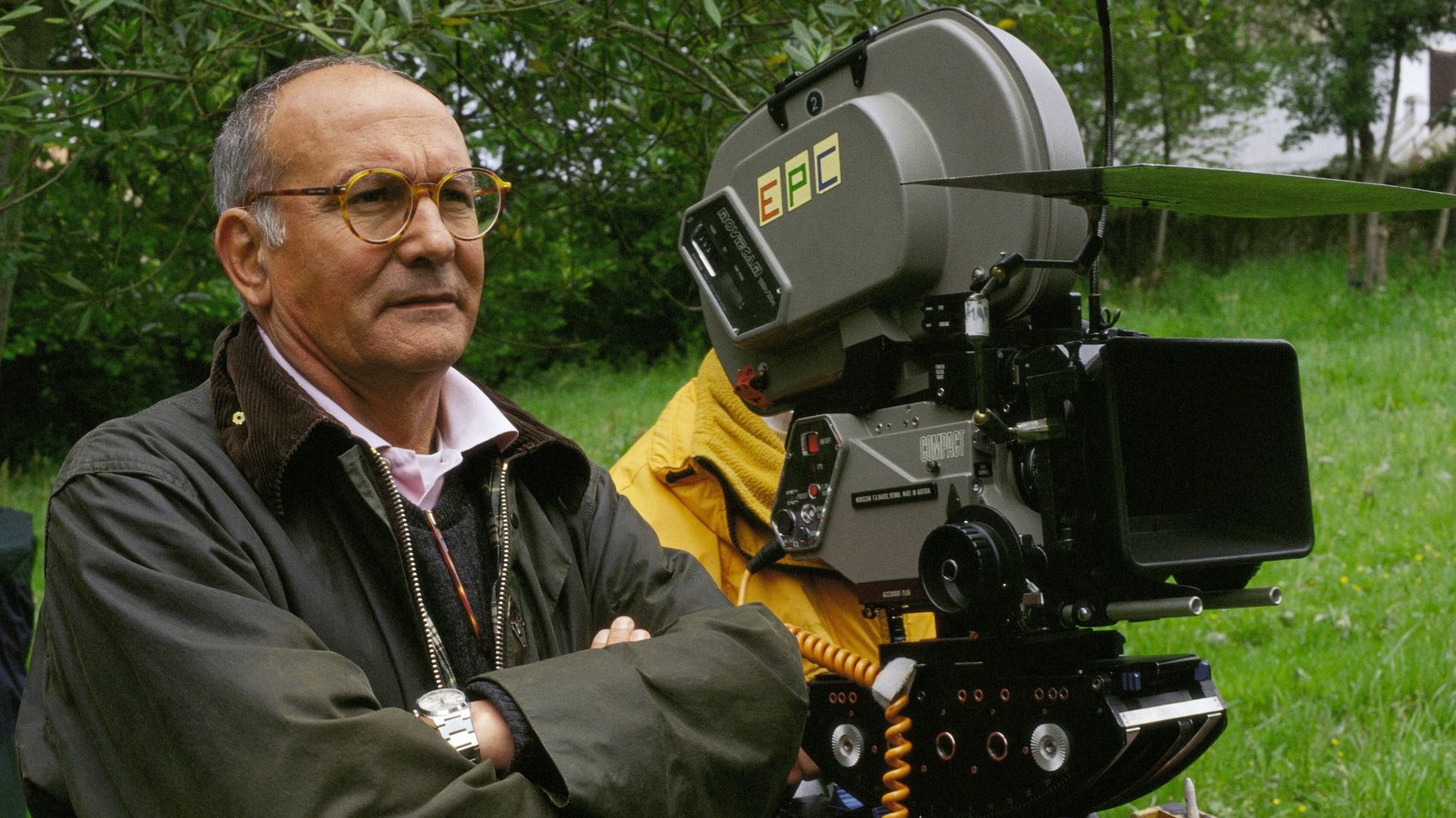 Murió el director de cine español Mario Camus, distinguido en los festivales de cine de Cannes