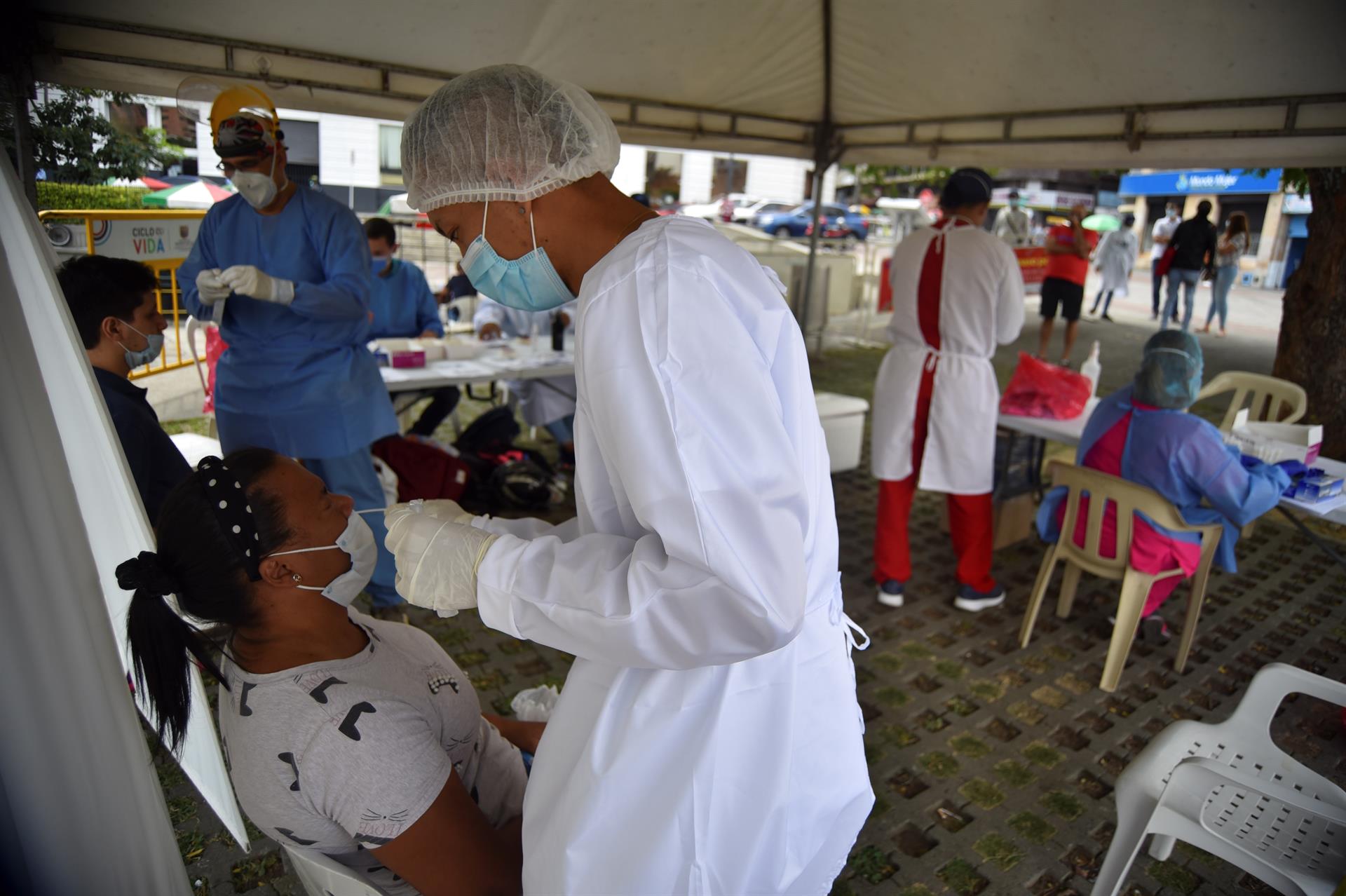 Colombia registró la cifra más baja de muertes por Covid-19 desde mayo de 2020