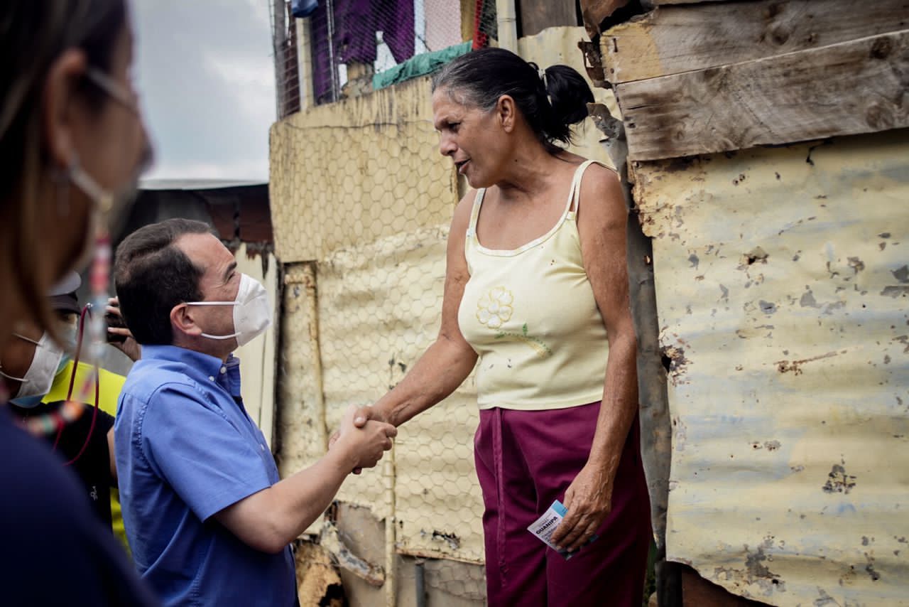 Guanipa moviliza a los caraqueños olvidados en La Pastora, 23 de Enero y la Cota 905