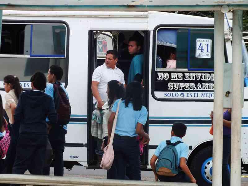 Estudiantes y transportistas deberán registrarse en el sistema patria para el “subsidio” del pasaje (VIDEO)