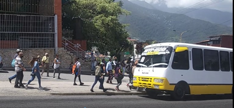 Transportistas merideños ajustaron el pasaje urbano tras la reconversión monetaria