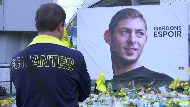 Nuevos testimonios en juicio del futbolista Emiliano Sala complican al principal acusado