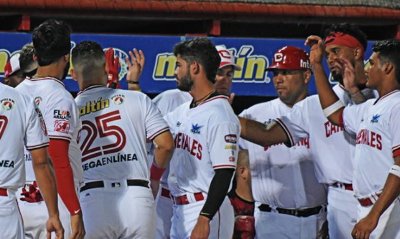 Navegantes naufragaron en Barquisimeto ante actuación estelar de los Cardenales