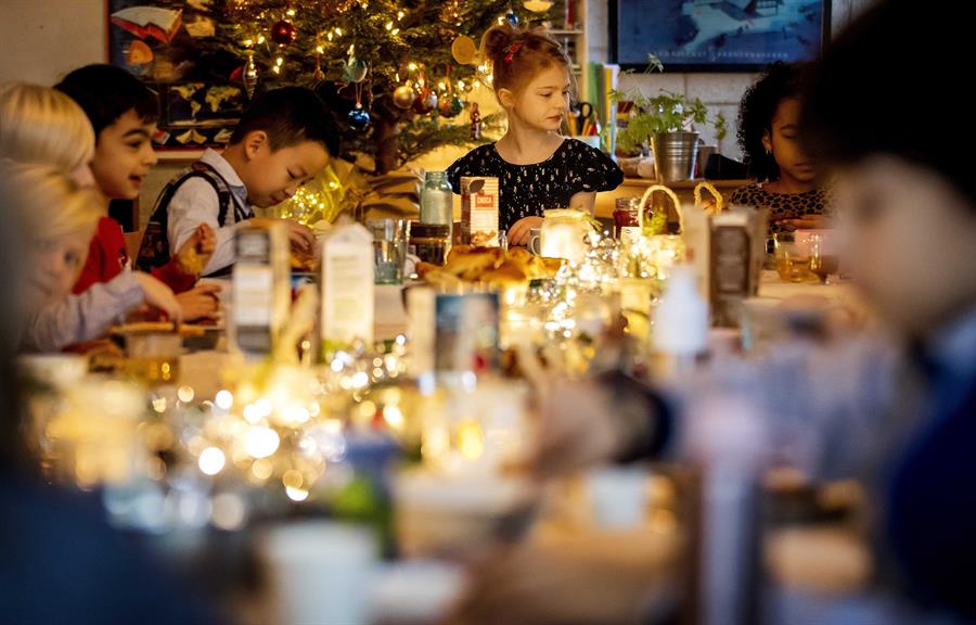 Países Bajos declara el confinamiento estricto y cierra la actividad no esencial a partir de este #19Dic