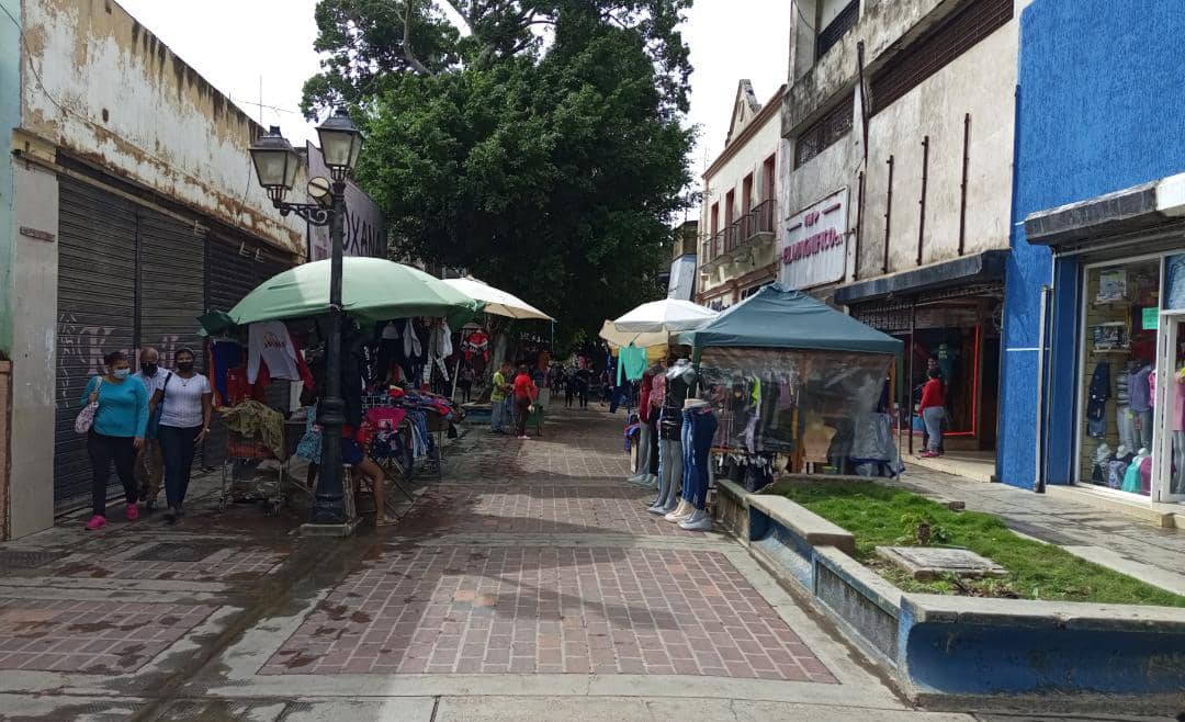 Aguinaldos miserables no logran reactivar ventas en comercios de Margarita (FOTOS)