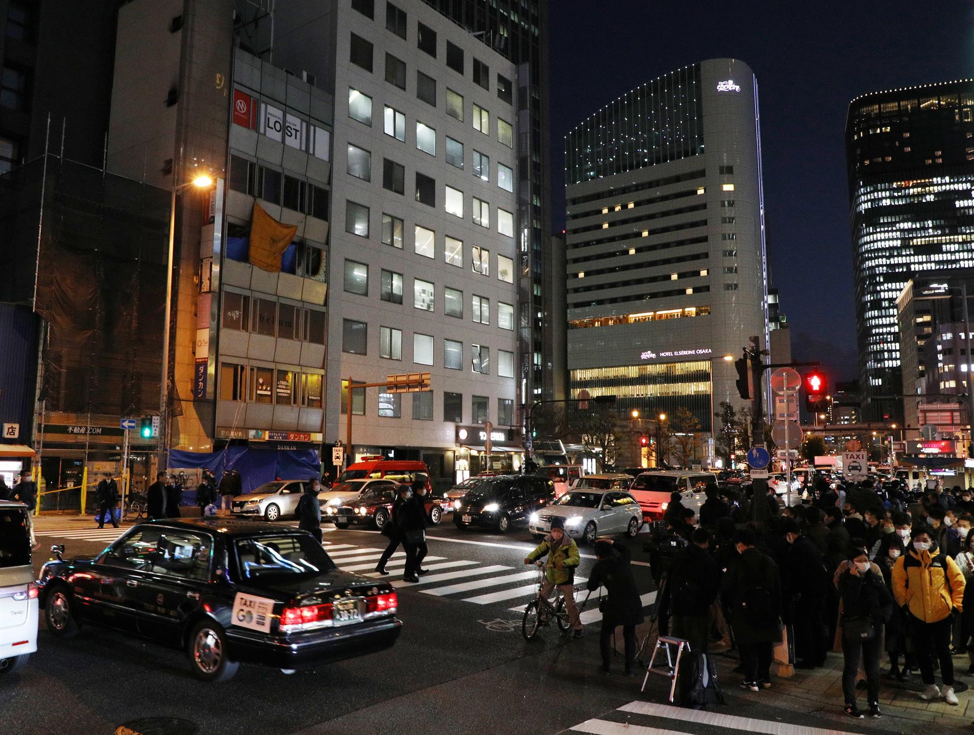 Tragedia en Osaka: incendio en un edificio se cobró la vida de más de 20 personas