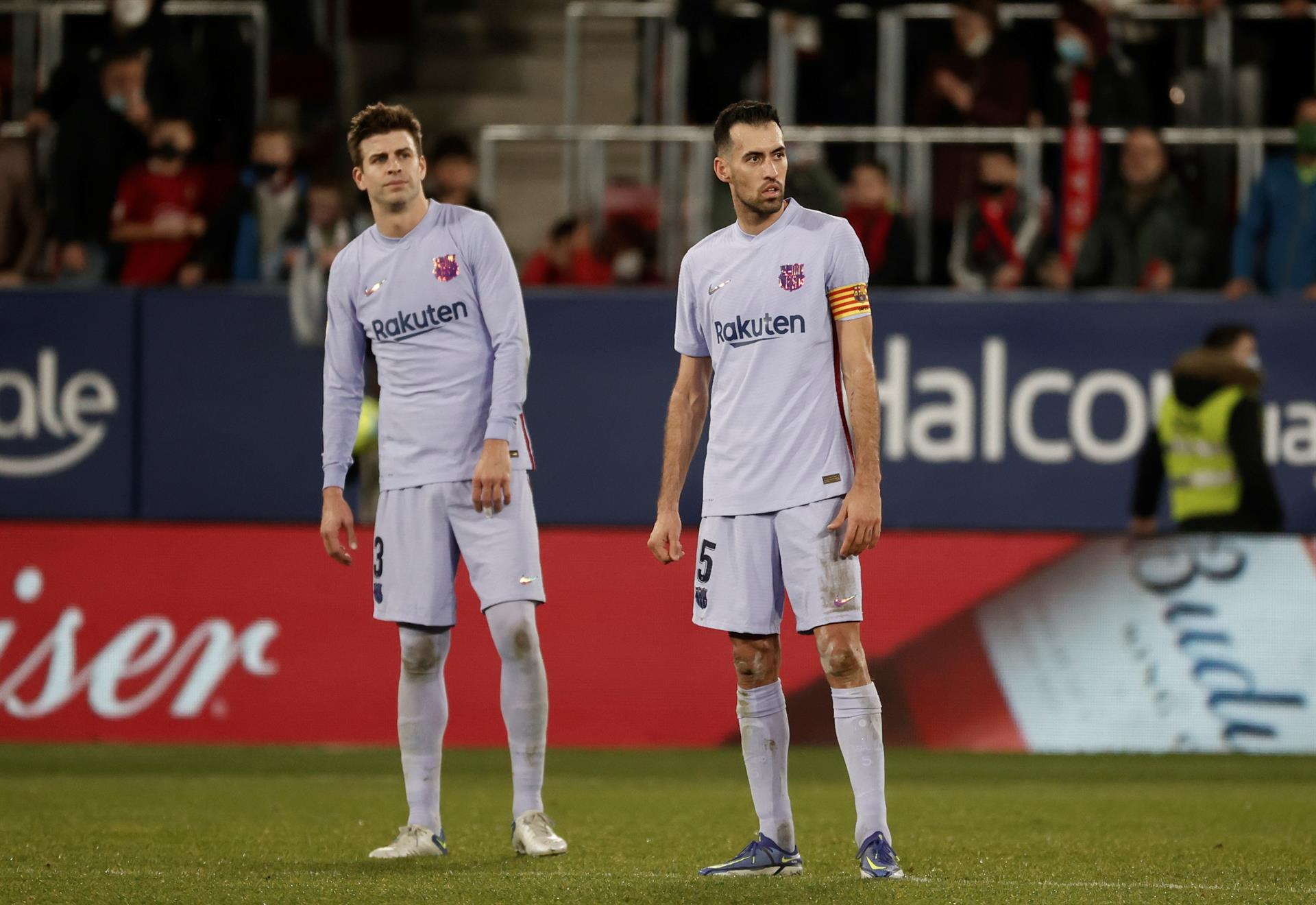 El Osasuna no “comió cuento” y alargó la crisis futbolística del Barcelona