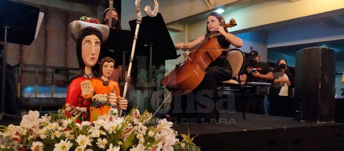 Inauguran exposición de arte en honor a la Divina Pastora en Barquisimeto (Fotos)