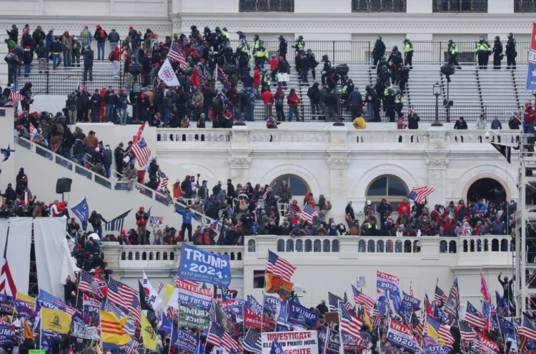 Panel del congreso acordó citar al expresidente Donald Trump por el asalto al Capitolio (VIDEO)