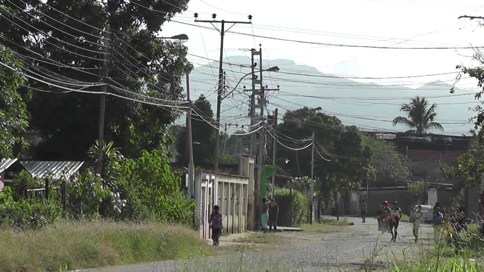 Alerta en Anzoátegui: presunta rotura de tubería de gasolina angustia a vecinos de Naricual