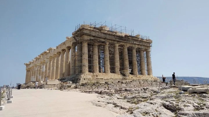 Escándalo en Grecia: Filmaron una escena de sexo gay en la Acrópolis