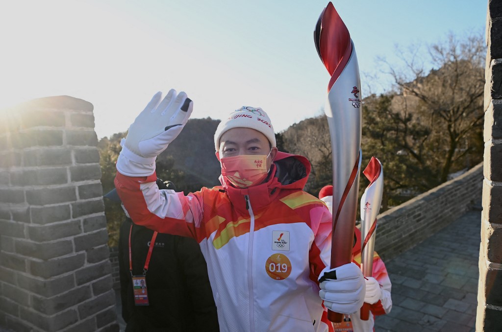 La llama olímpica llega a la Gran Muralla con Jackie Chan