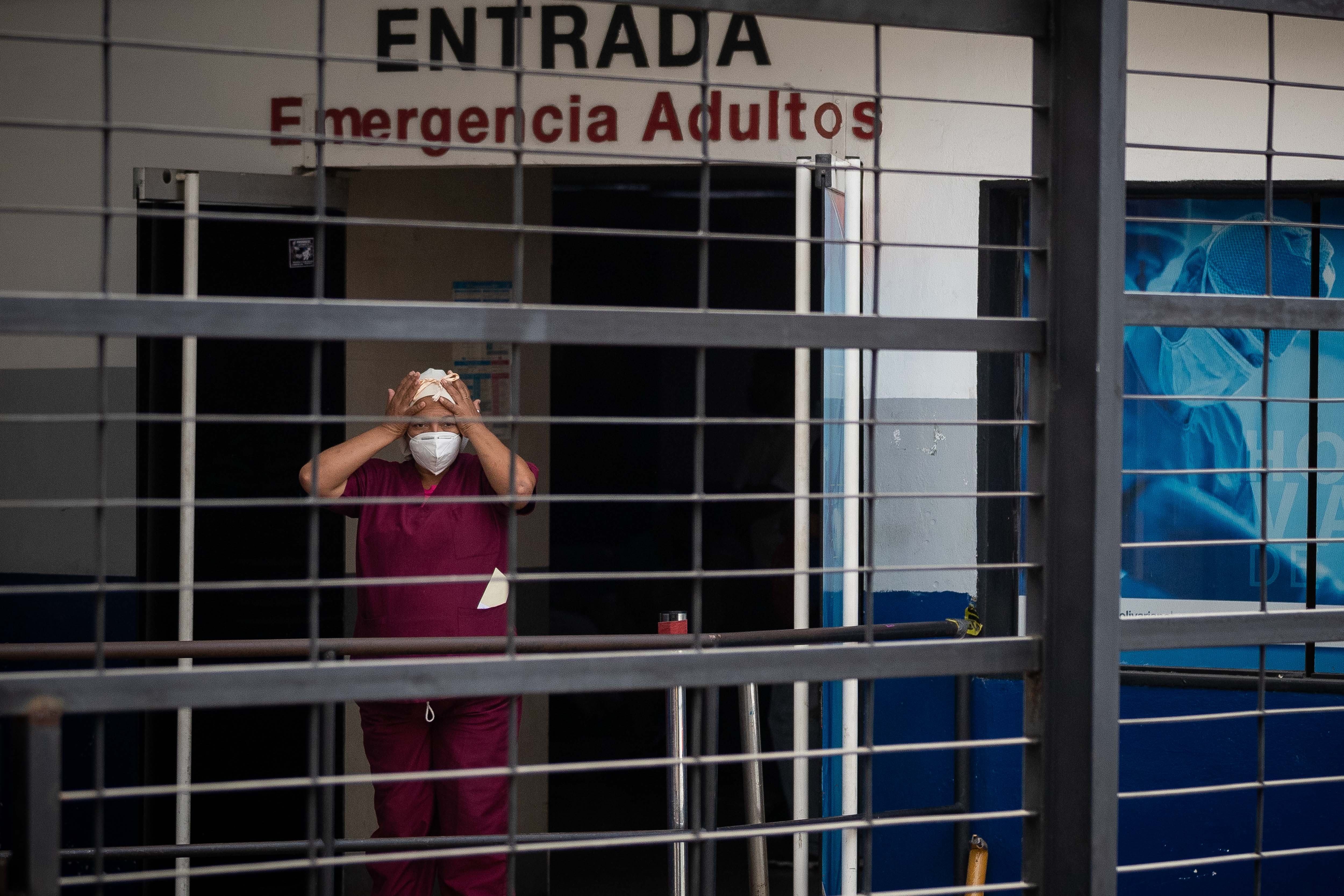 Pacientes del Hospital Vargas denunciaron que reciben comida sin proteínas (Videos)