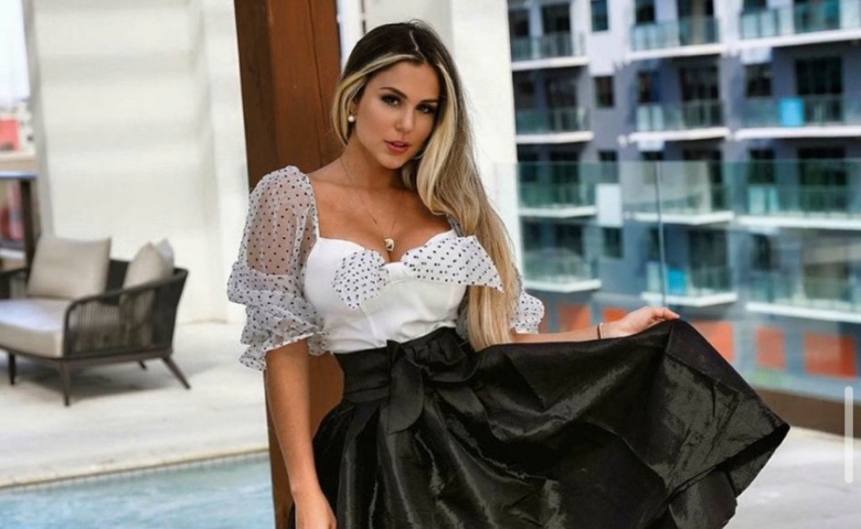 La modelo y animadora venezolana Cinthya Bermúdez se abre paso en la movida internacional