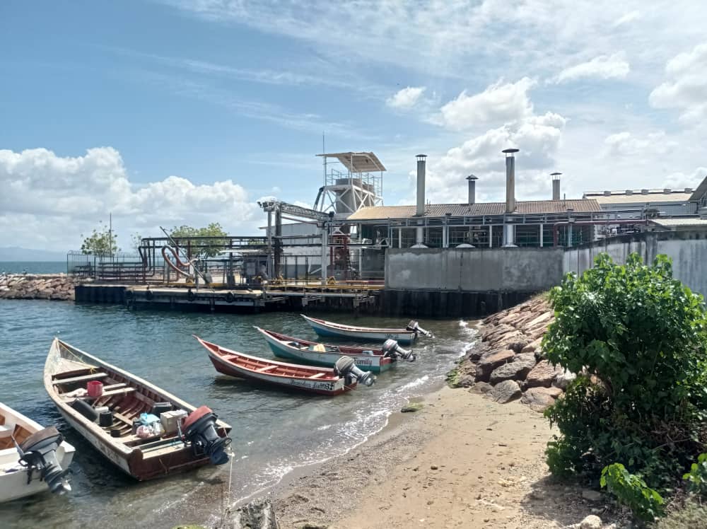 Gobernación chavista de Sucre tiene a los pescadores de Cachicato pasando “las de Caín”