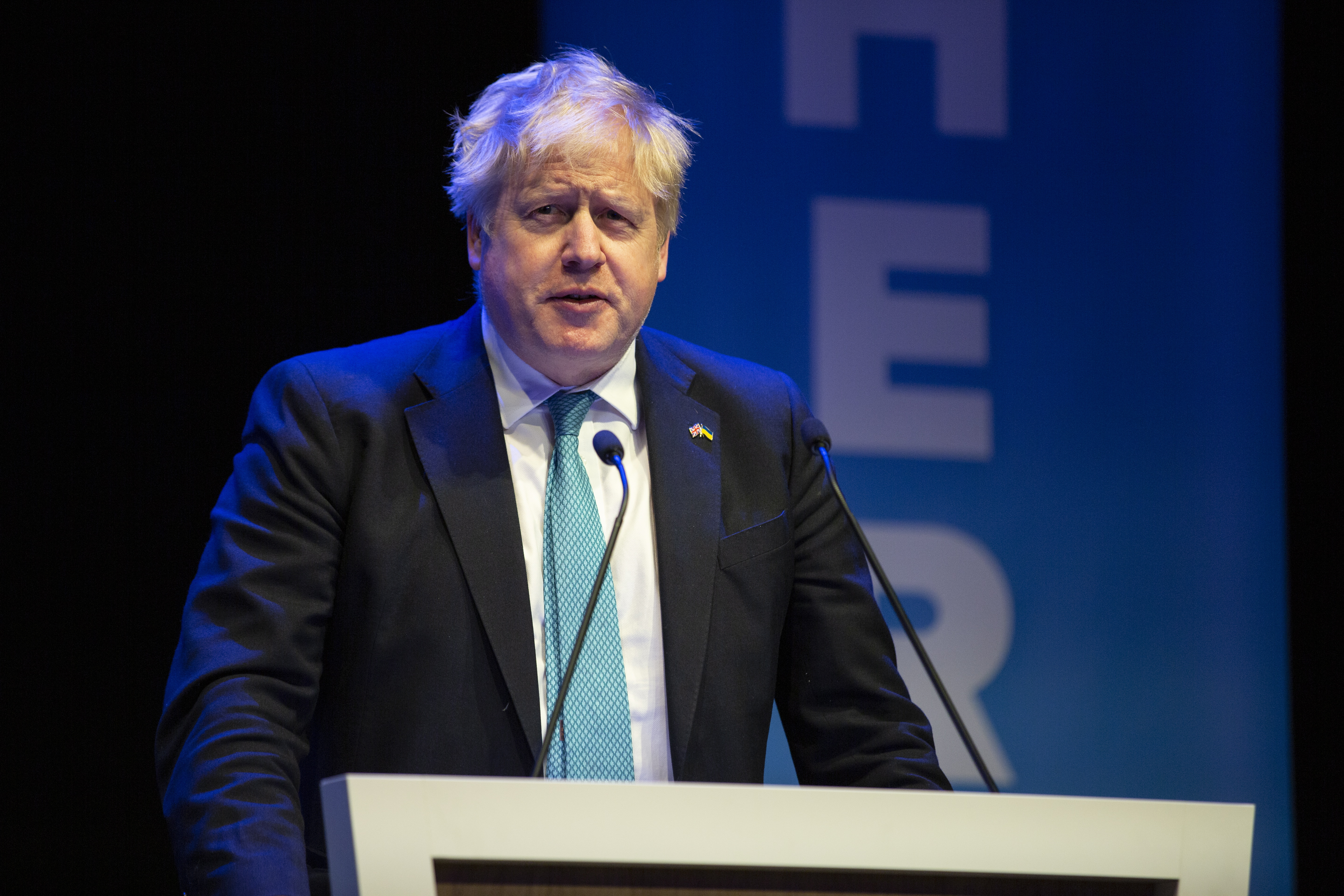 Militares ucranianos están entrenando en el Reino Unido, afirma Boris Johnson