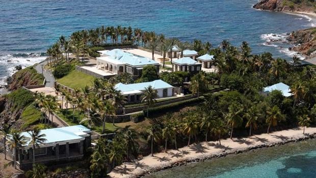 Por UNA MILLONADA ponen a la venta Little St. James, la “isla de los pederastas” de Jeffrey Epstein